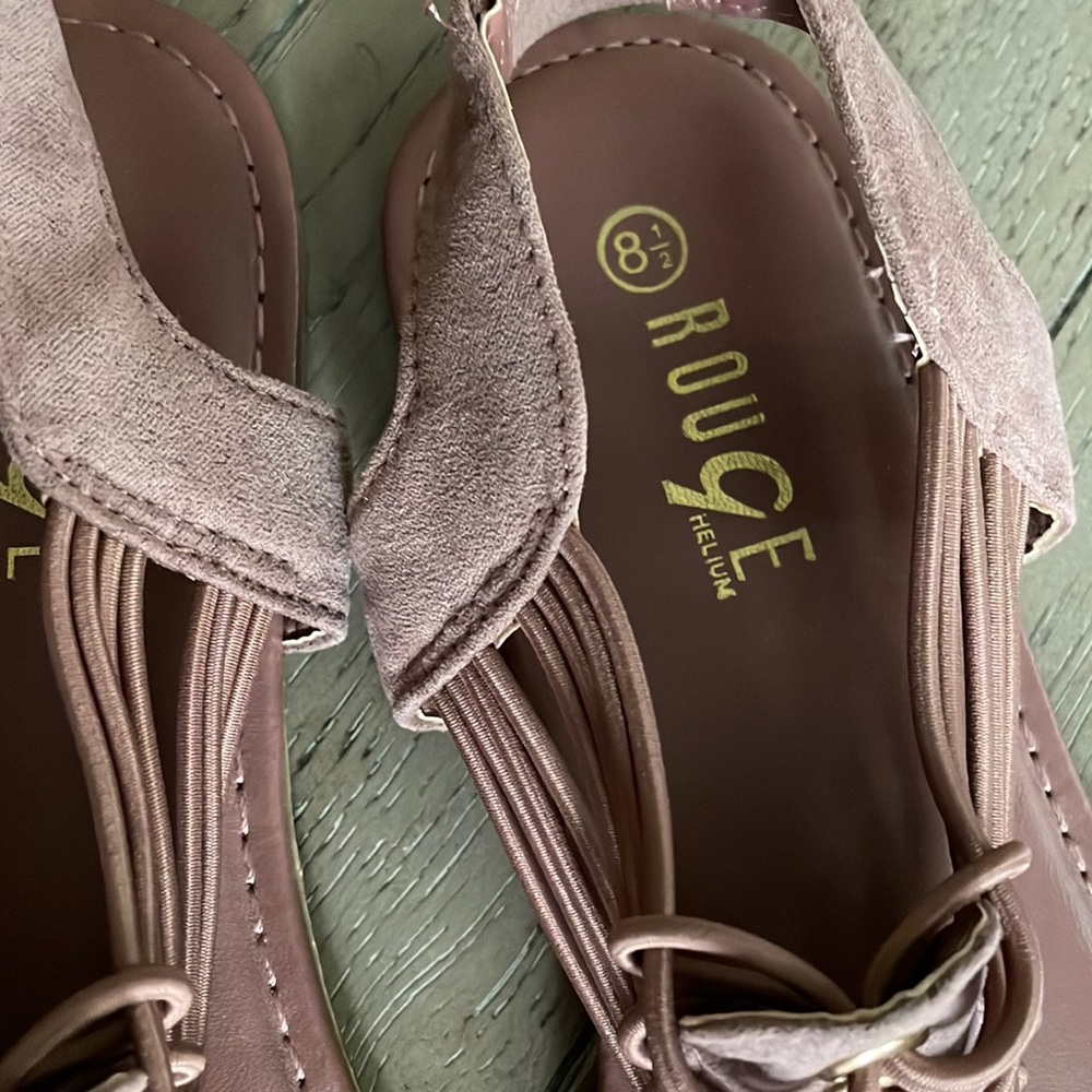FLAT SANDALS💗 - Picture 3 of 5